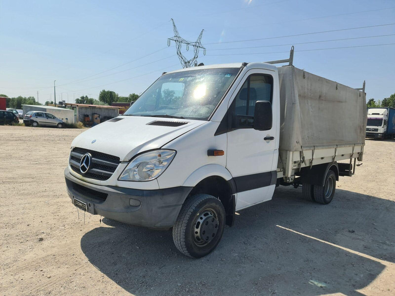 Mercedes-Benz Sprinter 519 CDi 4x4x - Pritsche+Plane - Pressukapelli tavara-auto: kuva Mercedes-Benz Sprinter 519 CDi 4x4x - Pritsche+Plane - Pressukapelli tavara-auto Mercedes-Benz Sprinter 519 CDi 4x4x - Pritsche+Plane - Pressukapelli tavara-auto: kuva Mercedes-Benz Sprinter 519 CDi 4x4x - Pritsche+Plane - Pressukapelli tavara-auto
