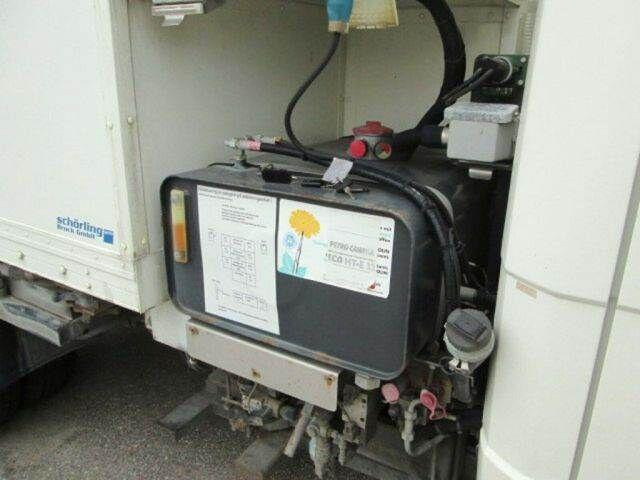 Umpikori kuorma-auto Mercedes-Benz VARIO Schörling RAIL ROAD Two Way Schienen: kuva Umpikori kuorma-auto Mercedes-Benz VARIO Schörling RAIL ROAD Two Way Schienen Umpikori kuorma-auto Mercedes-Benz VARIO Schörling RAIL ROAD Two Way Schienen: kuva Umpikori kuorma-auto Mercedes-Benz VARIO Schörling RAIL ROAD Two Way Schienen