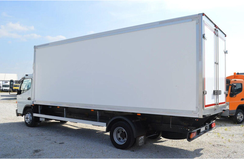 Mitsubishi CANTER FUSO 9C18 REFRIGERATOR + DOOR ISOTHERM CONTAINER - Refrigeraattori kuorma-auto: kuva Mitsubishi CANTER FUSO 9C18 REFRIGERATOR + DOOR ISOTHERM CONTAINER - Refrigeraattori kuorma-auto Mitsubishi CANTER FUSO 9C18 REFRIGERATOR + DOOR ISOTHERM CONTAINER - Refrigeraattori kuorma-auto: kuva Mitsubishi CANTER FUSO 9C18 REFRIGERATOR + DOOR ISOTHERM CONTAINER - Refrigeraattori kuorma-auto