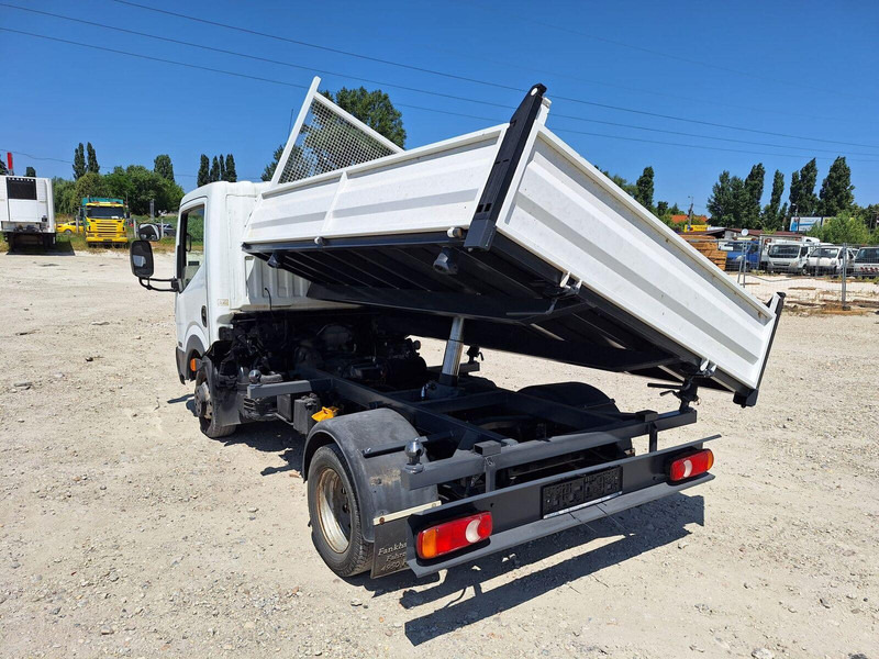 Nissan Cabstar 2,5 TDi - 3 sided Tipper - Kippilava-auto: kuva Nissan Cabstar 2,5 TDi - 3 sided Tipper - Kippilava-auto Nissan Cabstar 2,5 TDi - 3 sided Tipper - Kippilava-auto: kuva Nissan Cabstar 2,5 TDi - 3 sided Tipper - Kippilava-auto