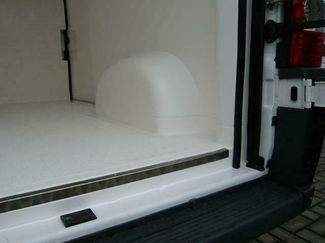 Peugeot Boxer - Refrigerator van - Kylmäauto: kuva Peugeot Boxer - Refrigerator van - Kylmäauto Peugeot Boxer - Refrigerator van - Kylmäauto: kuva Peugeot Boxer - Refrigerator van - Kylmäauto