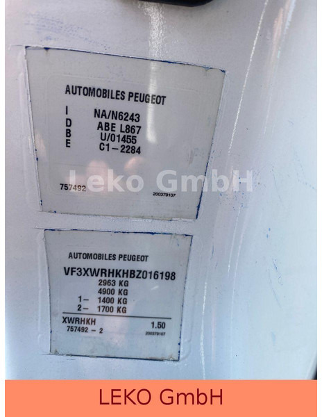 Kylmäauto Peugeot Expert 2,0 HDI: kuva Kylmäauto Peugeot Expert 2,0 HDI Kylmäauto Peugeot Expert 2,0 HDI: kuva Kylmäauto Peugeot Expert 2,0 HDI