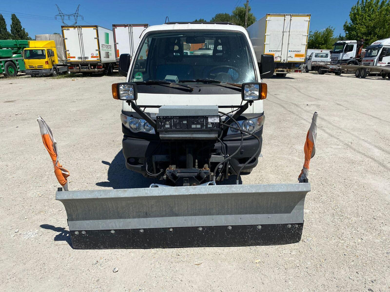 Piaggio Porter 1,2 d Pfau S90 - 4x4 - Tipper - snowplow - Kippilava-auto: kuva Piaggio Porter 1,2 d Pfau S90 - 4x4 - Tipper - snowplow - Kippilava-auto Piaggio Porter 1,2 d Pfau S90 - 4x4 - Tipper - snowplow - Kippilava-auto: kuva Piaggio Porter 1,2 d Pfau S90 - 4x4 - Tipper - snowplow - Kippilava-auto