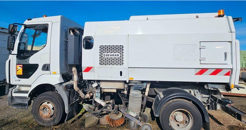 Renault MIDLUM 220 Dxi - Road sweeper truck - Lakaisuauto: kuva Renault MIDLUM 220 Dxi - Road sweeper truck - Lakaisuauto Renault MIDLUM 220 Dxi - Road sweeper truck - Lakaisuauto: kuva Renault MIDLUM 220 Dxi - Road sweeper truck - Lakaisuauto