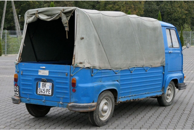 Renault R21 / ESTAFETTE 1000 / OLDTIMER / 1970 YEAR / 38 000 KM !! - Avolava pakettiauto: kuva Renault R21 / ESTAFETTE 1000 / OLDTIMER / 1970 YEAR / 38 000 KM !! - Avolava pakettiauto Renault R21 / ESTAFETTE 1000 / OLDTIMER / 1970 YEAR / 38 000 KM !! - Avolava pakettiauto: kuva Renault R21 / ESTAFETTE 1000 / OLDTIMER / 1970 YEAR / 38 000 KM !! - Avolava pakettiauto