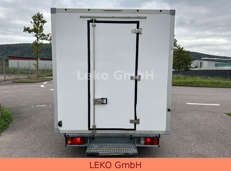 Renault Trafic 2,0 dci 115 - Kylmäauto: kuva Renault Trafic 2,0 dci 115 - Kylmäauto Renault Trafic 2,0 dci 115 - Kylmäauto: kuva Renault Trafic 2,0 dci 115 - Kylmäauto