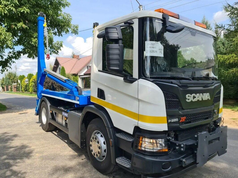 Scania P280 XT Skip Loader - Nostovarsi-vaihtolavakuorma kuorma-auto: kuva Scania P280 XT Skip Loader - Nostovarsi-vaihtolavakuorma kuorma-auto Scania P280 XT Skip Loader - Nostovarsi-vaihtolavakuorma kuorma-auto: kuva Scania P280 XT Skip Loader - Nostovarsi-vaihtolavakuorma kuorma-auto
