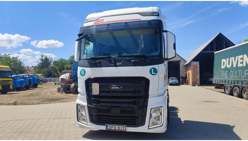 Ford F-Max 500 Lowdeck - MEGA - Vetopöytäauto: kuva Ford F-Max 500 Lowdeck - MEGA - Vetopöytäauto Ford F-Max 500 Lowdeck - MEGA - Vetopöytäauto: kuva Ford F-Max 500 Lowdeck - MEGA - Vetopöytäauto