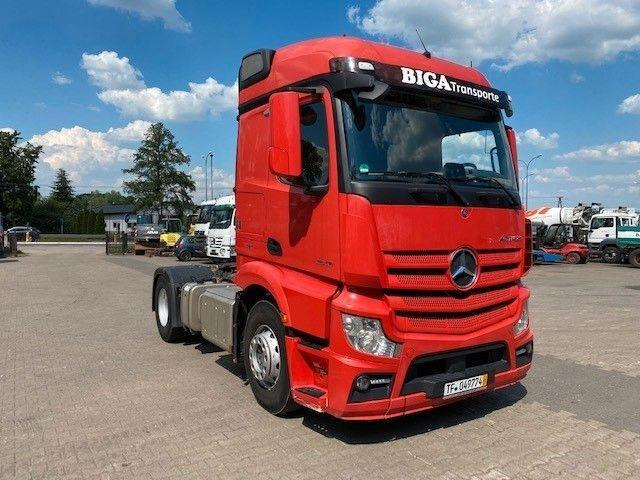 Mercedes-Benz ACTROS 1843 4X2 EURO 6 SATTELZUG - Vetopöytäauto: kuva Mercedes-Benz ACTROS 1843 4X2 EURO 6 SATTELZUG - Vetopöytäauto Mercedes-Benz ACTROS 1843 4X2 EURO 6 SATTELZUG - Vetopöytäauto: kuva Mercedes-Benz ACTROS 1843 4X2 EURO 6 SATTELZUG - Vetopöytäauto
