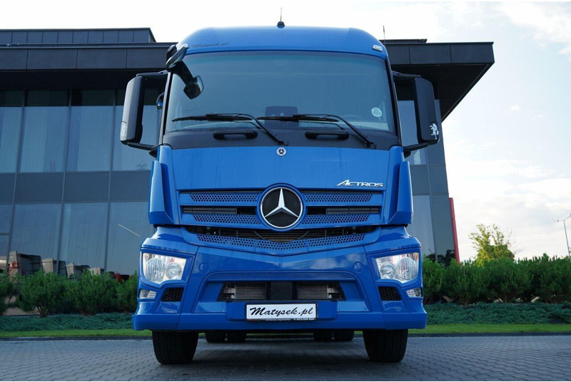Mercedes-Benz ACTROS 1843 / PEŁNY ADR / ALUFELGI / EURO 6 / PO KONTRAKCIE SERW - Vetopöytäauto: kuva Mercedes-Benz ACTROS 1843 / PEŁNY ADR / ALUFELGI / EURO 6 / PO KONTRAKCIE SERW - Vetopöytäauto Mercedes-Benz ACTROS 1843 / PEŁNY ADR / ALUFELGI / EURO 6 / PO KONTRAKCIE SERW - Vetopöytäauto: kuva Mercedes-Benz ACTROS 1843 / PEŁNY ADR / ALUFELGI / EURO 6 / PO KONTRAKCIE SERW - Vetopöytäauto