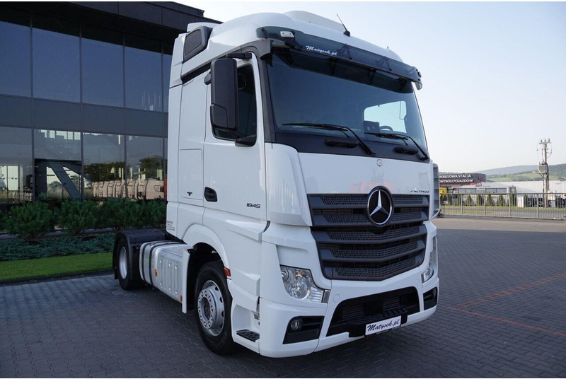 Mercedes-Benz ACTROS 1845 / I-PARK COOL - Vetopöytäauto: kuva Mercedes-Benz ACTROS 1845 / I-PARK COOL - Vetopöytäauto Mercedes-Benz ACTROS 1845 / I-PARK COOL - Vetopöytäauto: kuva Mercedes-Benz ACTROS 1845 / I-PARK COOL - Vetopöytäauto