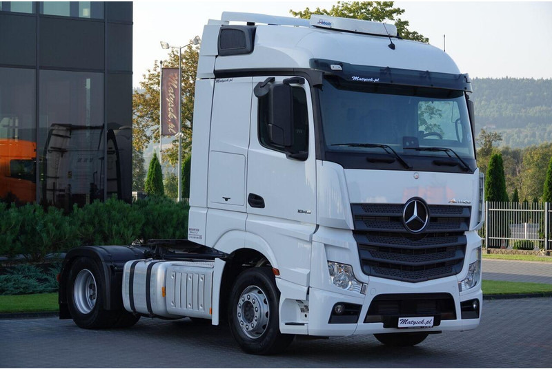 Mercedes-Benz ACTROS 1845 / I-PARK COOL - Vetopöytäauto: kuva Mercedes-Benz ACTROS 1845 / I-PARK COOL - Vetopöytäauto Mercedes-Benz ACTROS 1845 / I-PARK COOL - Vetopöytäauto: kuva Mercedes-Benz ACTROS 1845 / I-PARK COOL - Vetopöytäauto