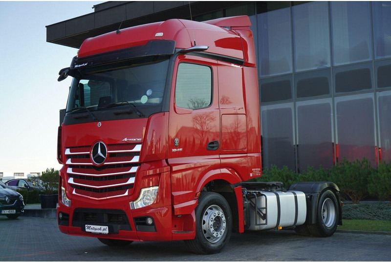 Mercedes-Benz ACTROS 1845 - Vetopöytäauto: kuva Mercedes-Benz ACTROS 1845 - Vetopöytäauto Mercedes-Benz ACTROS 1845 - Vetopöytäauto: kuva Mercedes-Benz ACTROS 1845 - Vetopöytäauto