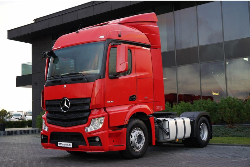 Mercedes-Benz ACTROS 1845 / STREAM SPACE - Vetopöytäauto: kuva Mercedes-Benz ACTROS 1845 / STREAM SPACE - Vetopöytäauto Mercedes-Benz ACTROS 1845 / STREAM SPACE - Vetopöytäauto: kuva Mercedes-Benz ACTROS 1845 / STREAM SPACE - Vetopöytäauto