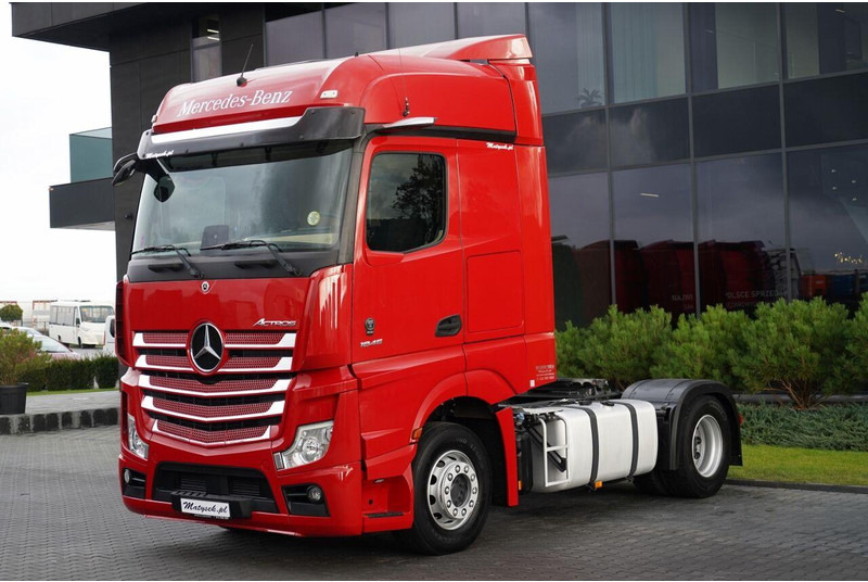 Mercedes-Benz Actros 1845 - Vetopöytäauto: kuva Mercedes-Benz Actros 1845 - Vetopöytäauto Mercedes-Benz Actros 1845 - Vetopöytäauto: kuva Mercedes-Benz Actros 1845 - Vetopöytäauto
