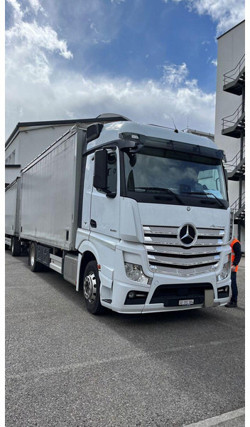 Mercedes-Benz Actros 1845 - Vetopöytäauto: kuva Mercedes-Benz Actros 1845 - Vetopöytäauto Mercedes-Benz Actros 1845 - Vetopöytäauto: kuva Mercedes-Benz Actros 1845 - Vetopöytäauto