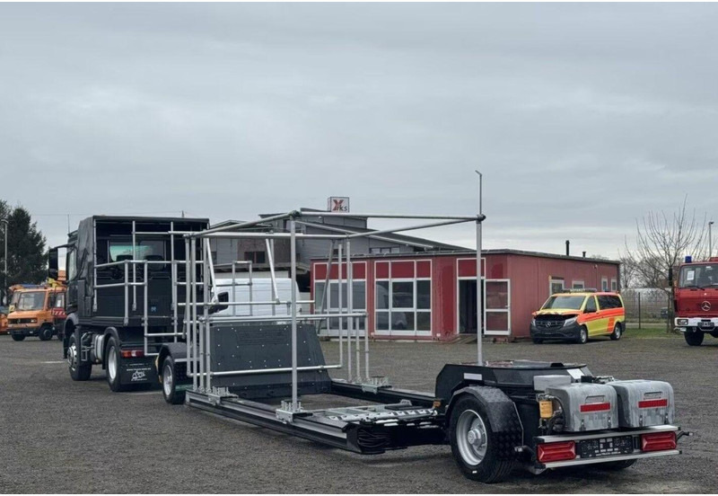 Mercedes-Benz Arocs 2143 Specialized for MOVIE production - Vetopöytäauto: kuva Mercedes-Benz Arocs 2143 Specialized for MOVIE production - Vetopöytäauto Mercedes-Benz Arocs 2143 Specialized for MOVIE production - Vetopöytäauto: kuva Mercedes-Benz Arocs 2143 Specialized for MOVIE production - Vetopöytäauto