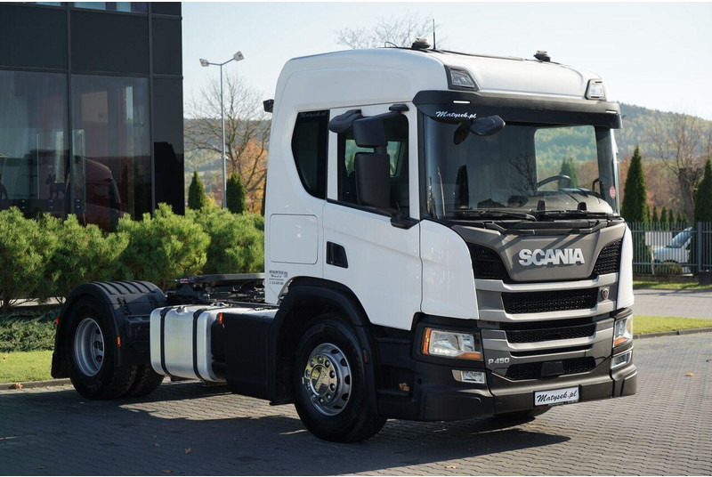 Scania P 450 / RETARDER / HYDRAULIKA / NISKA KABINA - Vetopöytäauto: kuva Scania P 450 / RETARDER / HYDRAULIKA / NISKA KABINA - Vetopöytäauto Scania P 450 / RETARDER / HYDRAULIKA / NISKA KABINA - Vetopöytäauto: kuva Scania P 450 / RETARDER / HYDRAULIKA / NISKA KABINA - Vetopöytäauto