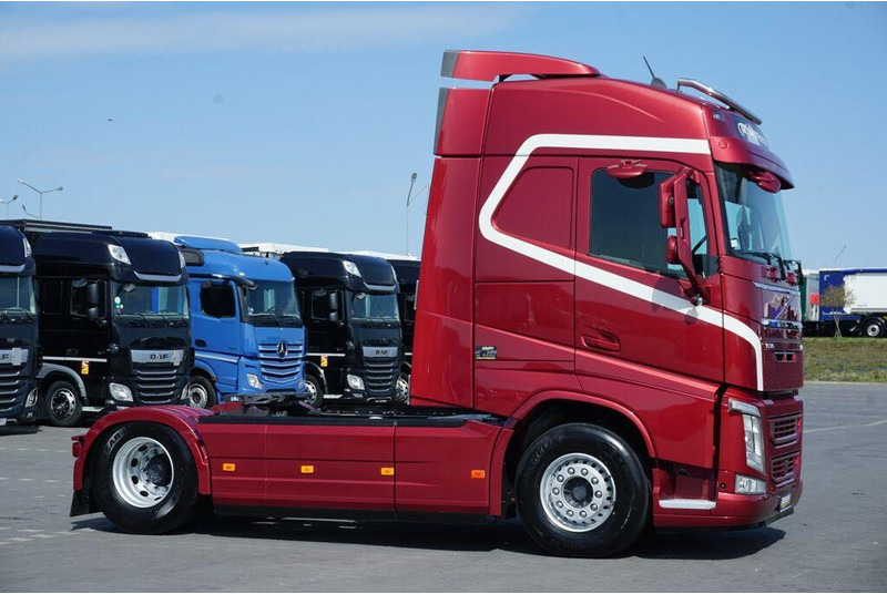 Volvo FH / 500 / EURO 6 / ACC / I -COOL / GLOBETROTTER - Vetopöytäauto: kuva Volvo FH / 500 / EURO 6 / ACC / I -COOL / GLOBETROTTER - Vetopöytäauto Volvo FH / 500 / EURO 6 / ACC / I -COOL / GLOBETROTTER - Vetopöytäauto: kuva Volvo FH / 500 / EURO 6 / ACC / I -COOL / GLOBETROTTER - Vetopöytäauto