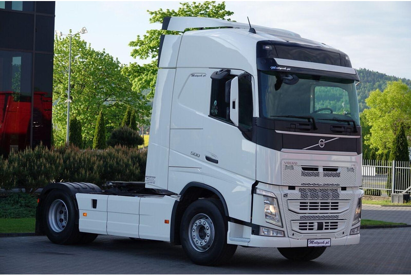 Volvo FH 500 - Vetopöytäauto: kuva Volvo FH 500 - Vetopöytäauto Volvo FH 500 - Vetopöytäauto: kuva Volvo FH 500 - Vetopöytäauto
