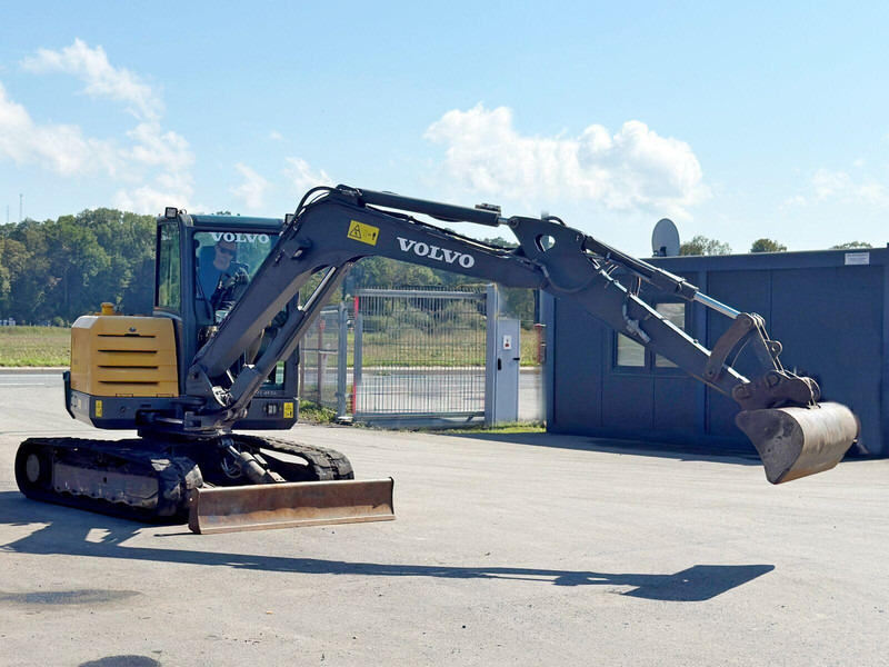 Volvo EC 55 * Raupenbagger * TOPZUSTAND - Telakaivukone: kuva Volvo EC 55 * Raupenbagger * TOPZUSTAND - Telakaivukone Volvo EC 55 * Raupenbagger * TOPZUSTAND - Telakaivukone: kuva Volvo EC 55 * Raupenbagger * TOPZUSTAND - Telakaivukone