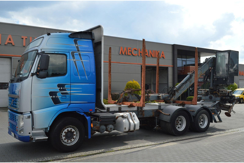 Volvo FH 13 520 FOR TRANSPORTING WOOD - Puuauto, Nosturiauto: kuva Volvo FH 13 520 FOR TRANSPORTING WOOD - Puuauto, Nosturiauto Volvo FH 13 520 FOR TRANSPORTING WOOD - Puuauto, Nosturiauto: kuva Volvo FH 13 520 FOR TRANSPORTING WOOD - Puuauto, Nosturiauto