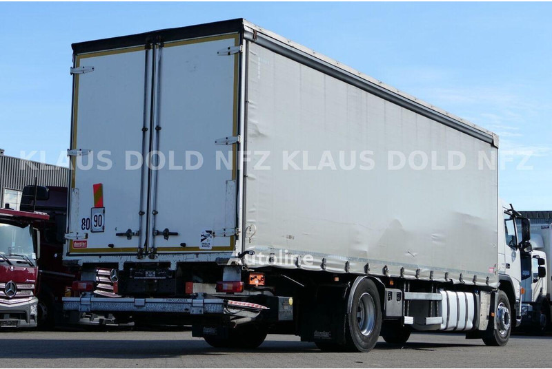 Volvo FM 300 - Curtian side truck - Pressukapelli kuorma-auto: kuva Volvo FM 300 - Curtian side truck - Pressukapelli kuorma-auto Volvo FM 300 - Curtian side truck - Pressukapelli kuorma-auto: kuva Volvo FM 300 - Curtian side truck - Pressukapelli kuorma-auto