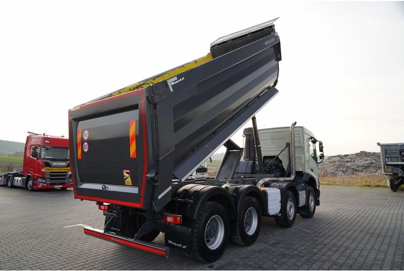 Volvo FMX 460 / 8x4 / WYWROTKA TYLNOZSYPOWA / MEILLER KIPPER / EURO 6 - Kippiauto kuorma-auto: kuva Volvo FMX 460 / 8x4 / WYWROTKA TYLNOZSYPOWA / MEILLER KIPPER / EURO 6 - Kippiauto kuorma-auto Volvo FMX 460 / 8x4 / WYWROTKA TYLNOZSYPOWA / MEILLER KIPPER / EURO 6 - Kippiauto kuorma-auto: kuva Volvo FMX 460 / 8x4 / WYWROTKA TYLNOZSYPOWA / MEILLER KIPPER / EURO 6 - Kippiauto kuorma-auto