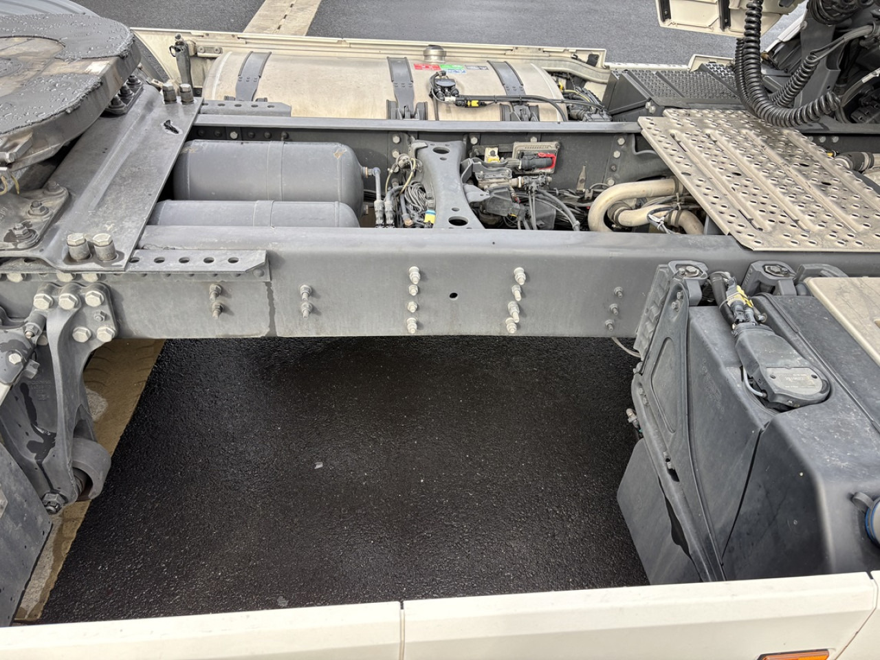 SCANIA R 460 A4x2NA - Vetopöytäauto: kuva SCANIA R 460 A4x2NA - Vetopöytäauto SCANIA R 460 A4x2NA - Vetopöytäauto: kuva SCANIA R 460 A4x2NA - Vetopöytäauto