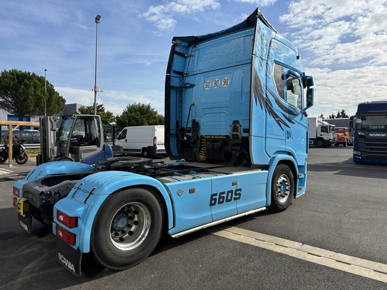 SCANIA S 660 A4x2NB - Vetopöytäauto: kuva SCANIA S 660 A4x2NB - Vetopöytäauto SCANIA S 660 A4x2NB - Vetopöytäauto: kuva SCANIA S 660 A4x2NB - Vetopöytäauto