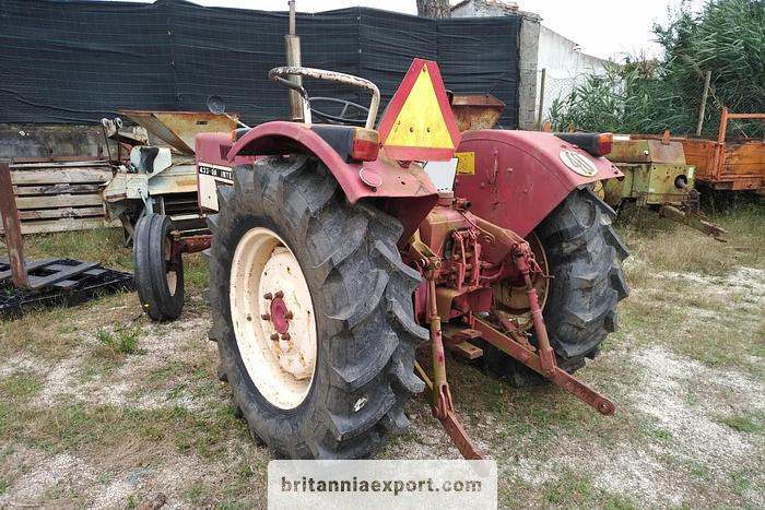 INTERNATIONAL 433 SA 4X2 | 2.5 diesel | brand new tyres | - Traktori: kuva INTERNATIONAL 433 SA 4X2 | 2.5 diesel | brand new tyres | - Traktori INTERNATIONAL 433 SA 4X2 | 2.5 diesel | brand new tyres | - Traktori: kuva INTERNATIONAL 433 SA 4X2 | 2.5 diesel | brand new tyres | - Traktori