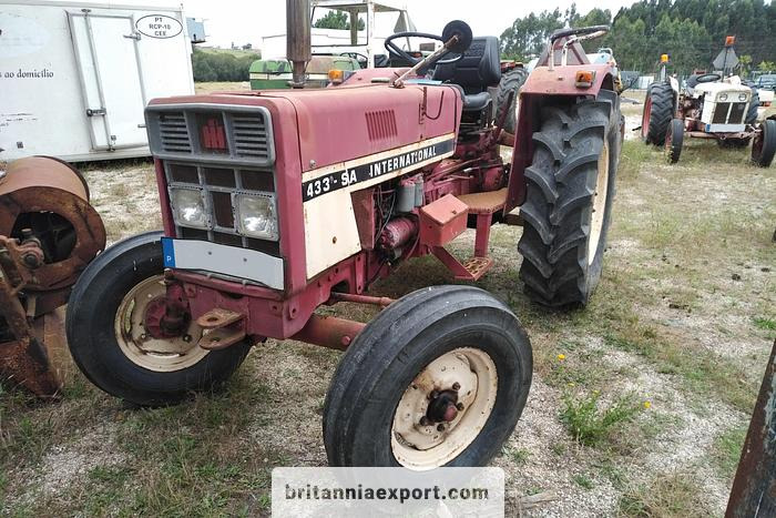INTERNATIONAL 433 SA Farm Tractor | 2.5L Diesel | 4x2 | Brand New Tyres - Traktori: kuva INTERNATIONAL 433 SA Farm Tractor | 2.5L Diesel | 4x2 | Brand New Tyres - Traktori INTERNATIONAL 433 SA Farm Tractor | 2.5L Diesel | 4x2 | Brand New Tyres - Traktori: kuva INTERNATIONAL 433 SA Farm Tractor | 2.5L Diesel | 4x2 | Brand New Tyres - Traktori