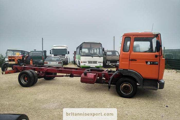 RENAULT Midliner S120 Turbo 7.7 Ton Chassis Cab Truck | ZF Manual | - Kuorma-auto alusta: kuva RENAULT Midliner S120 Turbo 7.7 Ton Chassis Cab Truck | ZF Manual | - Kuorma-auto alusta RENAULT Midliner S120 Turbo 7.7 Ton Chassis Cab Truck | ZF Manual | - Kuorma-auto alusta: kuva RENAULT Midliner S120 Turbo 7.7 Ton Chassis Cab Truck | ZF Manual | - Kuorma-auto alusta