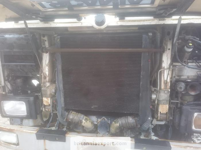 SCANIA P93H 280 6x2 10 Tyres Flatbed Truck – 26 Ton | On springs - Lava-kuorma-auto: kuva SCANIA P93H 280 6x2 10 Tyres Flatbed Truck – 26 Ton | On springs - Lava-kuorma-auto SCANIA P93H 280 6x2 10 Tyres Flatbed Truck – 26 Ton | On springs - Lava-kuorma-auto: kuva SCANIA P93H 280 6x2 10 Tyres Flatbed Truck – 26 Ton | On springs - Lava-kuorma-auto