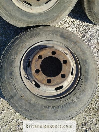 TOYOTA 4 x used 7.50-16 LT tyres on 6 studs rims for Toyota Dyna 300 - Täydellinen pyörä: kuva TOYOTA 4 x used 7.50-16 LT tyres on 6 studs rims for Toyota Dyna 300 - Täydellinen pyörä TOYOTA 4 x used 7.50-16 LT tyres on 6 studs rims for Toyota Dyna 300 - Täydellinen pyörä: kuva TOYOTA 4 x used 7.50-16 LT tyres on 6 studs rims for Toyota Dyna 300 - Täydellinen pyörä