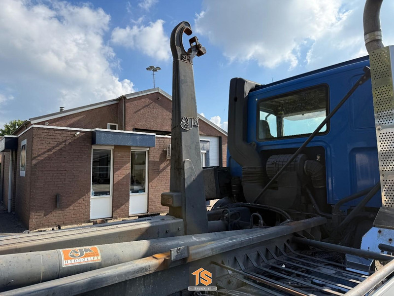 DAF FAN CF75 310 - AUTOMATIC - E4 - NL TOP TRUCK - TUV 2/26 - Konttialus/ Vaihtokuormatilat kuorma-auto: kuva DAF FAN CF75 310 - AUTOMATIC - E4 - NL TOP TRUCK - TUV 2/26 - Konttialus/ Vaihtokuormatilat kuorma-auto DAF FAN CF75 310 - AUTOMATIC - E4 - NL TOP TRUCK - TUV 2/26 - Konttialus/ Vaihtokuormatilat kuorma-auto: kuva DAF FAN CF75 310 - AUTOMATIC - E4 - NL TOP TRUCK - TUV 2/26 - Konttialus/ Vaihtokuormatilat kuorma-auto