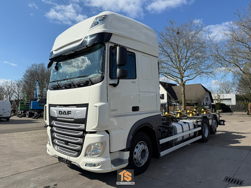 DAF XF 480 FAN SSC - LBW - RETARDER - BDF - KLIMA - GERMAN TRUCK - TOP! - Konttialus/ Vaihtokuormatilat kuorma-auto: kuva DAF XF 480 FAN SSC - LBW - RETARDER - BDF - KLIMA - GERMAN TRUCK - TOP! - Konttialus/ Vaihtokuormatilat kuorma-auto DAF XF 480 FAN SSC - LBW - RETARDER - BDF - KLIMA - GERMAN TRUCK - TOP! - Konttialus/ Vaihtokuormatilat kuorma-auto: kuva DAF XF 480 FAN SSC - LBW - RETARDER - BDF - KLIMA - GERMAN TRUCK - TOP! - Konttialus/ Vaihtokuormatilat kuorma-auto