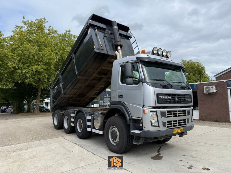 Terberg FM2000-T 8X8 - EURO 5 - AUTOMATIC - KIPPER/TIPPER - NL TRUCK - ISOLATED HARDOX - TOP! - Kippiauto kuorma-auto: kuva Terberg FM2000-T 8X8 - EURO 5 - AUTOMATIC - KIPPER/TIPPER - NL TRUCK - ISOLATED HARDOX - TOP! - Kippiauto kuorma-auto Terberg FM2000-T 8X8 - EURO 5 - AUTOMATIC - KIPPER/TIPPER - NL TRUCK - ISOLATED HARDOX - TOP! - Kippiauto kuorma-auto: kuva Terberg FM2000-T 8X8 - EURO 5 - AUTOMATIC - KIPPER/TIPPER - NL TRUCK - ISOLATED HARDOX - TOP! - Kippiauto kuorma-auto