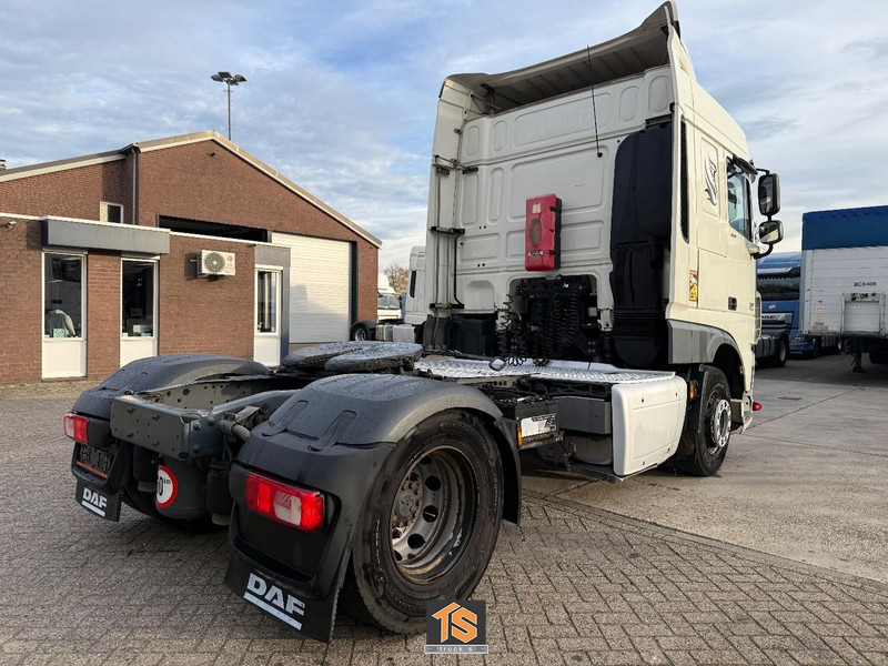 DAF XF 106.460 AUTOMATIC - EURO 6 - BELGIUM TOP TRUCK - NEW APK/TUV - Vetopöytäauto: kuva DAF XF 106.460 AUTOMATIC - EURO 6 - BELGIUM TOP TRUCK - NEW APK/TUV - Vetopöytäauto DAF XF 106.460 AUTOMATIC - EURO 6 - BELGIUM TOP TRUCK - NEW APK/TUV - Vetopöytäauto: kuva DAF XF 106.460 AUTOMATIC - EURO 6 - BELGIUM TOP TRUCK - NEW APK/TUV - Vetopöytäauto