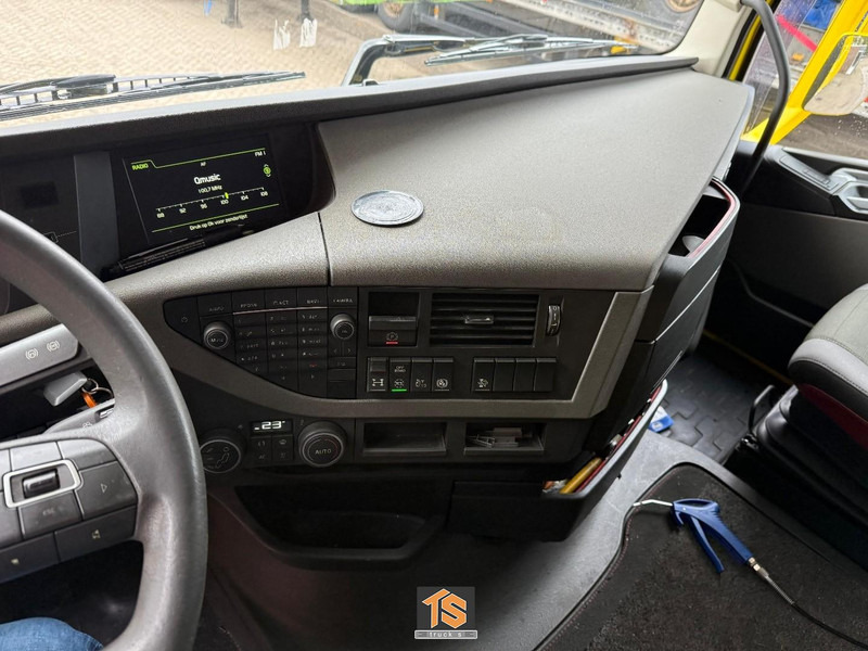 Volvo FH 460 - AUTOMATIC - EURO 6 - APK/TUV 07/2026 - NL TRUCK - TOP!! - Vetopöytäauto: kuva Volvo FH 460 - AUTOMATIC - EURO 6 - APK/TUV 07/2026 - NL TRUCK - TOP!! - Vetopöytäauto Volvo FH 460 - AUTOMATIC - EURO 6 - APK/TUV 07/2026 - NL TRUCK - TOP!! - Vetopöytäauto: kuva Volvo FH 460 - AUTOMATIC - EURO 6 - APK/TUV 07/2026 - NL TRUCK - TOP!! - Vetopöytäauto