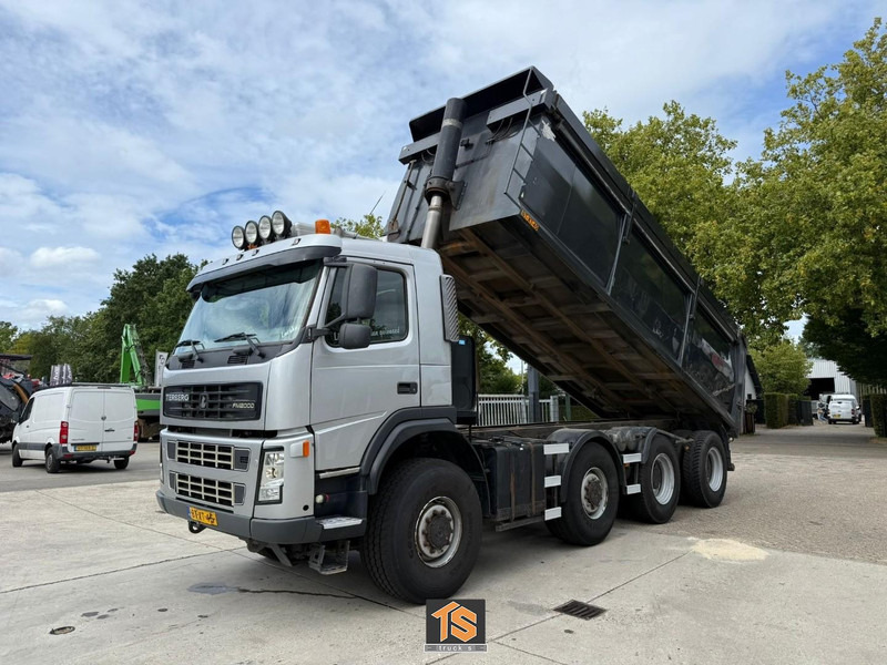 Volvo FM2000-T TERBERG 8X8 - EURO 5 - AUTOMATIC - KIPPER/TIPPER - NL TRUCK - ISOLATED HARDOX - TOP! - Kippiauto kuorma-auto: kuva Volvo FM2000-T TERBERG 8X8 - EURO 5 - AUTOMATIC - KIPPER/TIPPER - NL TRUCK - ISOLATED HARDOX - TOP! - Kippiauto kuorma-auto Volvo FM2000-T TERBERG 8X8 - EURO 5 - AUTOMATIC - KIPPER/TIPPER - NL TRUCK - ISOLATED HARDOX - TOP! - Kippiauto kuorma-auto: kuva Volvo FM2000-T TERBERG 8X8 - EURO 5 - AUTOMATIC - KIPPER/TIPPER - NL TRUCK - ISOLATED HARDOX - TOP! - Kippiauto kuorma-auto