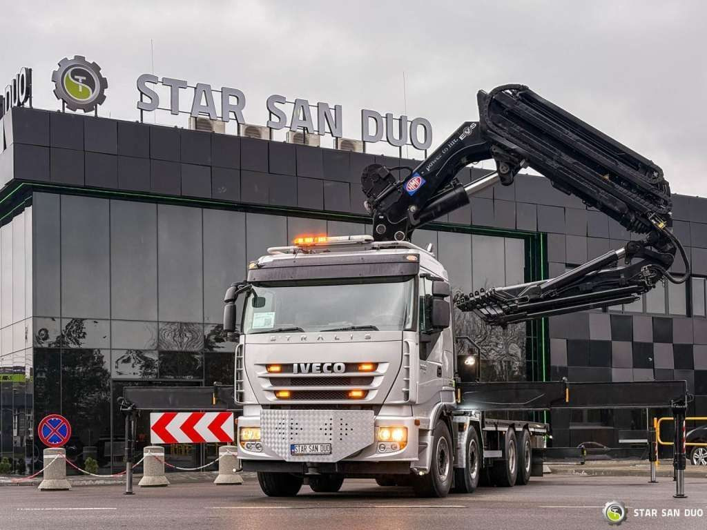 Iveco STRALIS AS320S50Y 8x2 HMF 8520-0K6 FLY JIB Winc - Nosturiauto: kuva Iveco STRALIS AS320S50Y 8x2 HMF 8520-0K6 FLY JIB Winc - Nosturiauto Iveco STRALIS AS320S50Y 8x2 HMF 8520-0K6 FLY JIB Winc - Nosturiauto: kuva Iveco STRALIS AS320S50Y 8x2 HMF 8520-0K6 FLY JIB Winc - Nosturiauto
