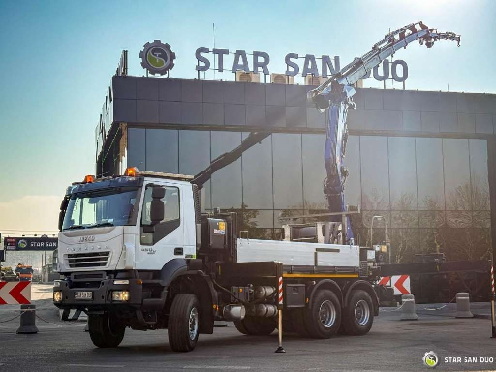 Iveco TRAKKER 450 6x6 PM41S FLY JIB Crane Kipper - Nosturiauto: kuva Iveco TRAKKER 450 6x6 PM41S FLY JIB Crane Kipper - Nosturiauto Iveco TRAKKER 450 6x6 PM41S FLY JIB Crane Kipper - Nosturiauto: kuva Iveco TRAKKER 450 6x6 PM41S FLY JIB Crane Kipper - Nosturiauto