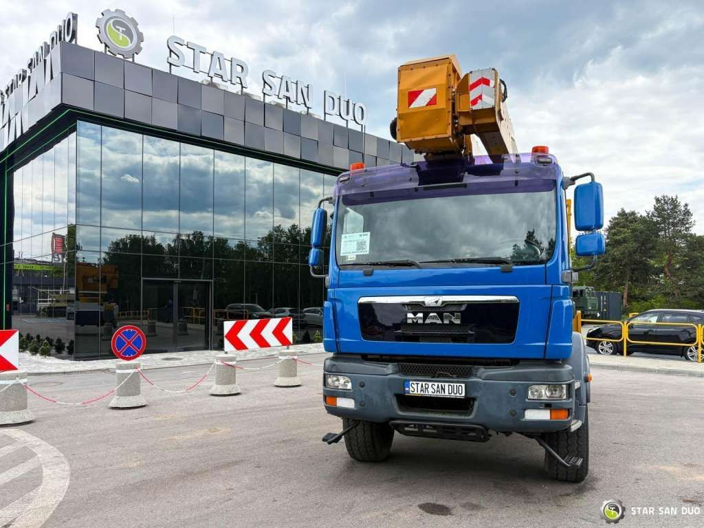 MAN TGM 18.330 4x4 MULTITEL J335 Truck Mounted Lift - Itsekulkevat henkilönostimet: kuva MAN TGM 18.330 4x4 MULTITEL J335 Truck Mounted Lift - Itsekulkevat henkilönostimet MAN TGM 18.330 4x4 MULTITEL J335 Truck Mounted Lift - Itsekulkevat henkilönostimet: kuva MAN TGM 18.330 4x4 MULTITEL J335 Truck Mounted Lift - Itsekulkevat henkilönostimet