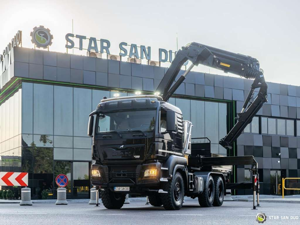 MAN TGS 26.420 6x6 HMF 3000 K6 Fly Jib Crane Basket - Nosturiauto: kuva MAN TGS 26.420 6x6 HMF 3000 K6 Fly Jib Crane Basket - Nosturiauto MAN TGS 26.420 6x6 HMF 3000 K6 Fly Jib Crane Basket - Nosturiauto: kuva MAN TGS 26.420 6x6 HMF 3000 K6 Fly Jib Crane Basket - Nosturiauto