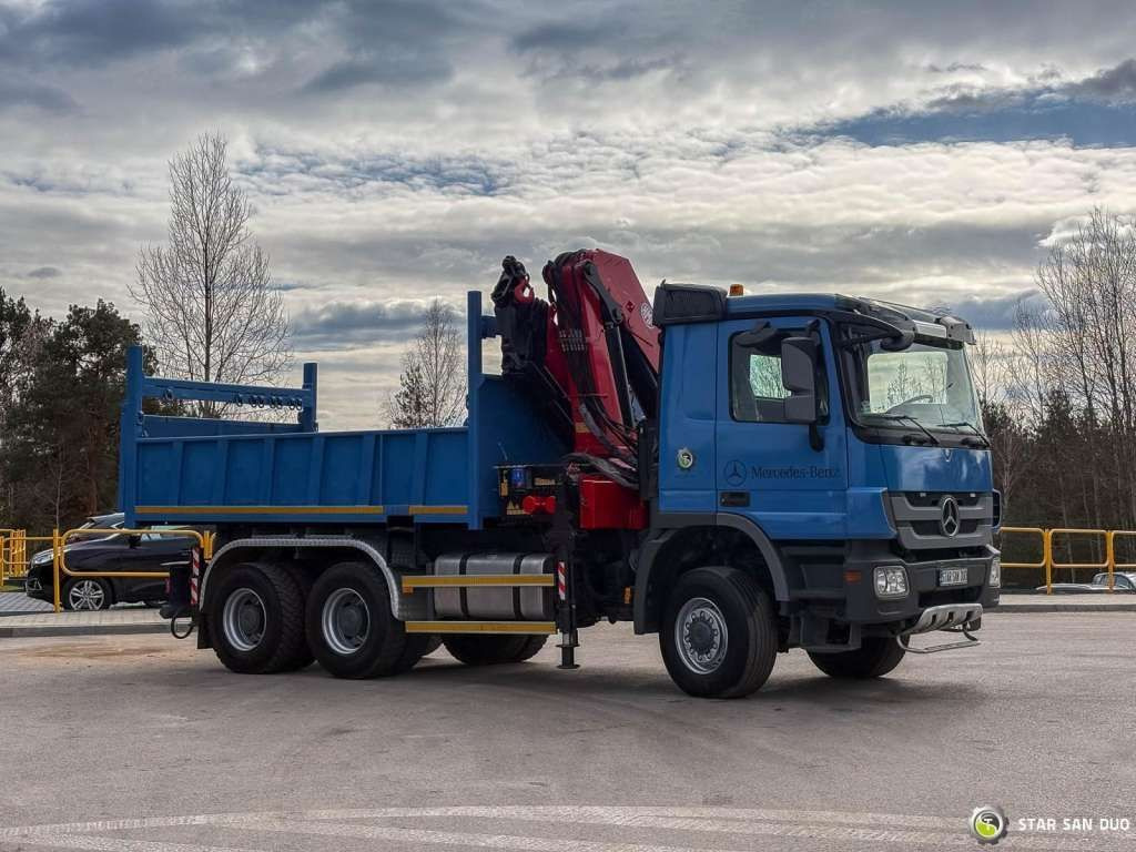 Mercedes-Benz ACTROS 3341 6x6 HMF 4220 K4 CRANE KIPPER - Kippiauto kuorma-auto: kuva Mercedes-Benz ACTROS 3341 6x6 HMF 4220 K4 CRANE KIPPER - Kippiauto kuorma-auto Mercedes-Benz ACTROS 3341 6x6 HMF 4220 K4 CRANE KIPPER - Kippiauto kuorma-auto: kuva Mercedes-Benz ACTROS 3341 6x6 HMF 4220 K4 CRANE KIPPER - Kippiauto kuorma-auto