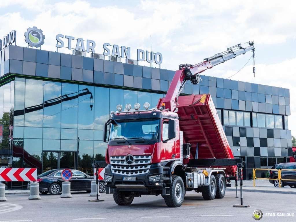 Mercedes-Benz AROCS 3345 6x6 HMF 3220 Winch Crane Tipper - Kippiauto kuorma-auto: kuva Mercedes-Benz AROCS 3345 6x6 HMF 3220 Winch Crane Tipper - Kippiauto kuorma-auto Mercedes-Benz AROCS 3345 6x6 HMF 3220 Winch Crane Tipper - Kippiauto kuorma-auto: kuva Mercedes-Benz AROCS 3345 6x6 HMF 3220 Winch Crane Tipper - Kippiauto kuorma-auto