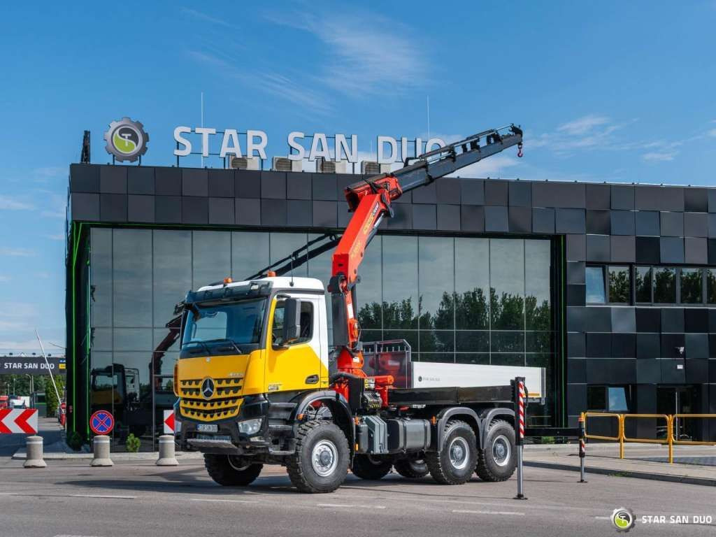 Mercedes-Benz AROCS 3345 6x6 PALFINGER PK 33002 Euro 6 Crane - Nosturiauto: kuva Mercedes-Benz AROCS 3345 6x6 PALFINGER PK 33002 Euro 6 Crane - Nosturiauto Mercedes-Benz AROCS 3345 6x6 PALFINGER PK 33002 Euro 6 Crane - Nosturiauto: kuva Mercedes-Benz AROCS 3345 6x6 PALFINGER PK 33002 Euro 6 Crane - Nosturiauto