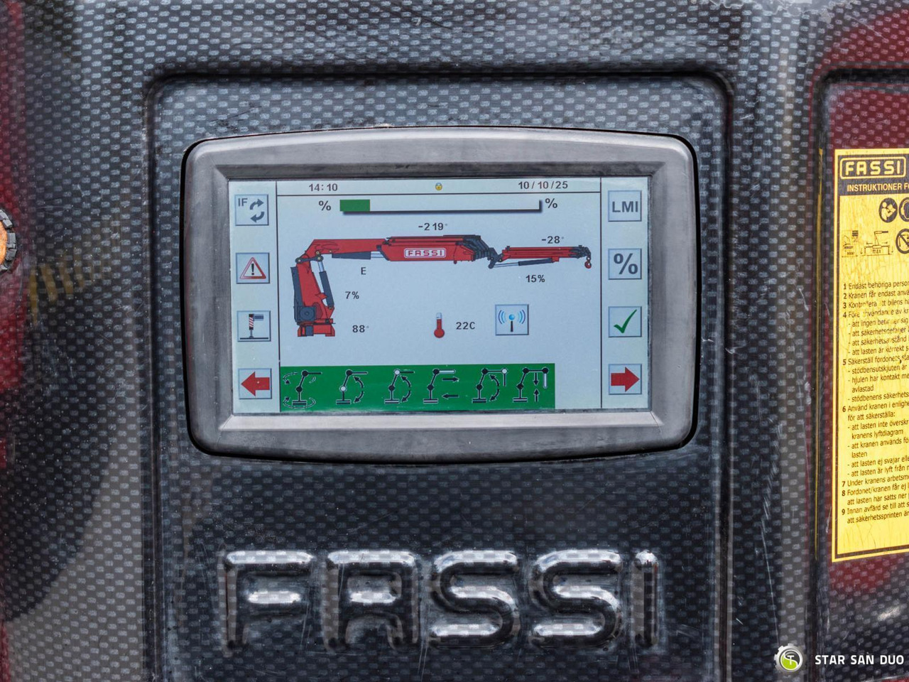 Nosturiauto : kuva Nosturiauto