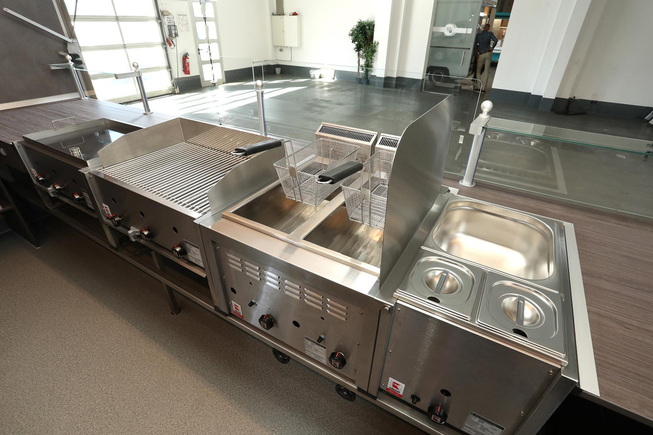 Mobil BORCO HÖHNS - Myyntiauto: kuva Mobil BORCO HÖHNS - Myyntiauto Mobil BORCO HÖHNS - Myyntiauto: kuva Mobil BORCO HÖHNS - Myyntiauto